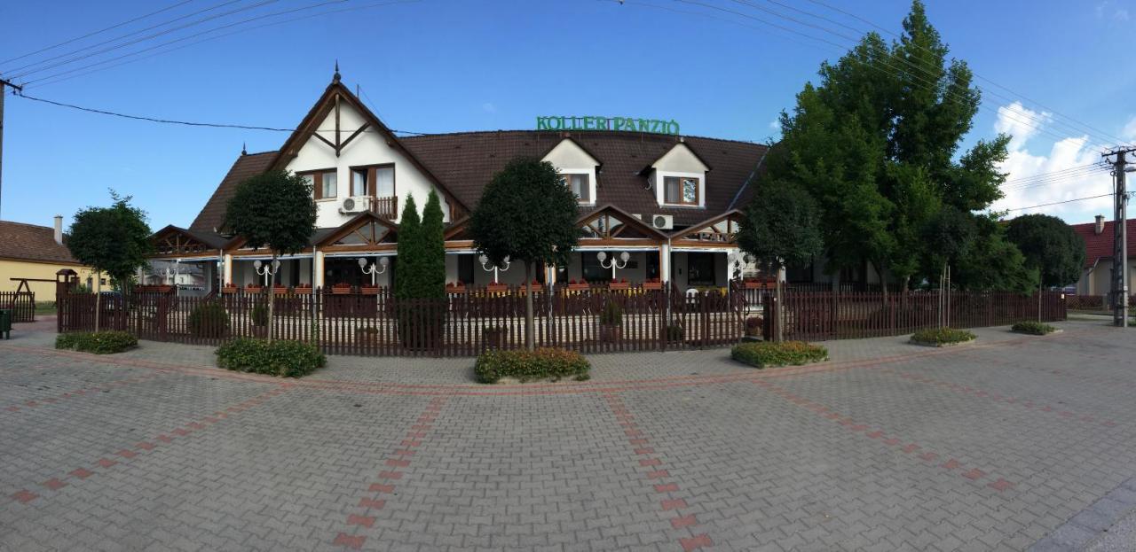 Koller Panzio Hotel Bonyhad Ngoại thất bức ảnh